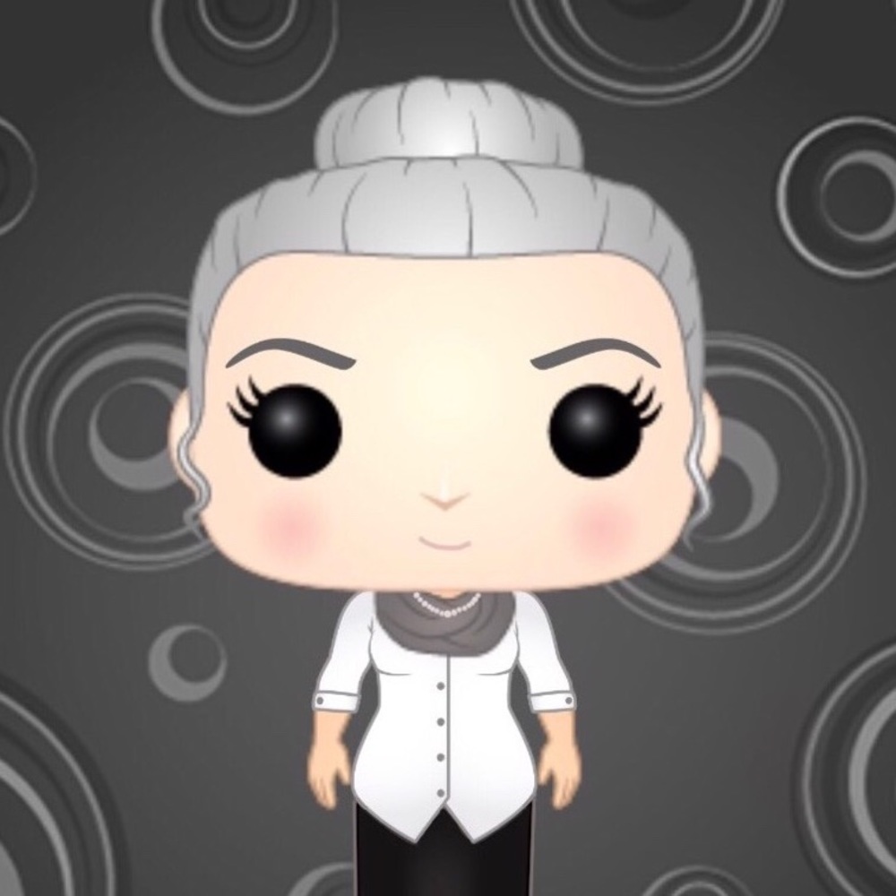Meet your Posher, Debbie